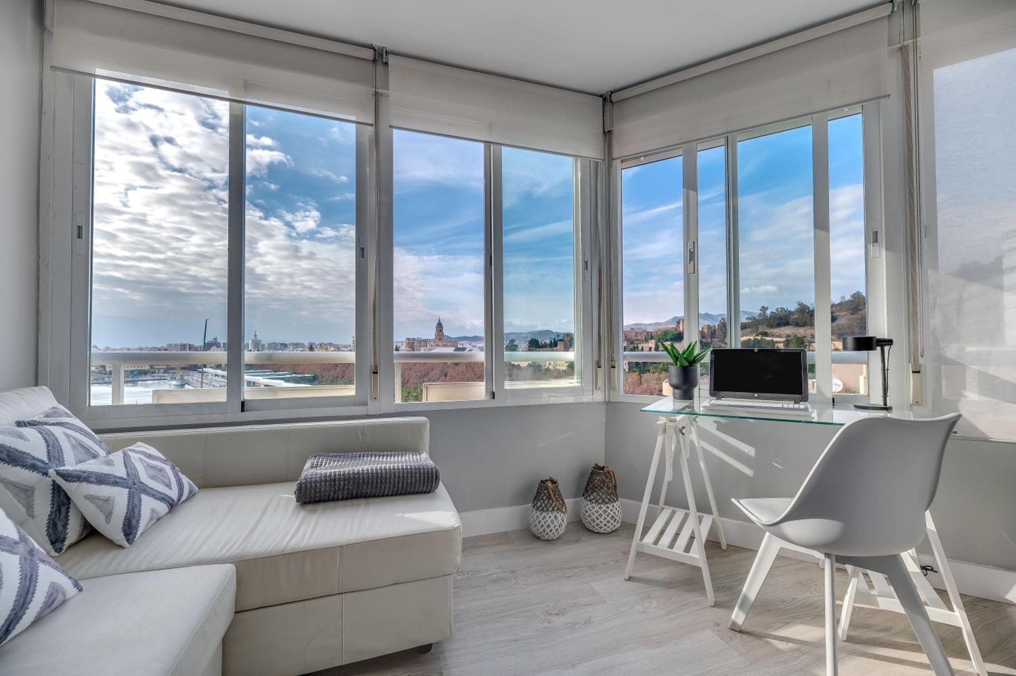 Xpce Muelle 1 Apartament Malaga